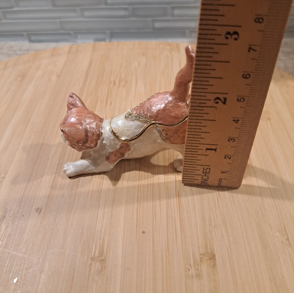 RUCINNI Cat (Pink Copper/White) Jeweled Trinket Box with SWAROVSKI Crystals - Picture 7 of 13